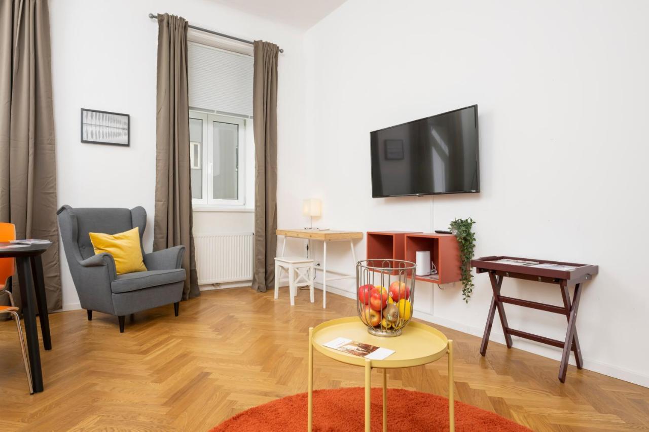 Luxury Suites Liechtenstein Vienna Exterior photo