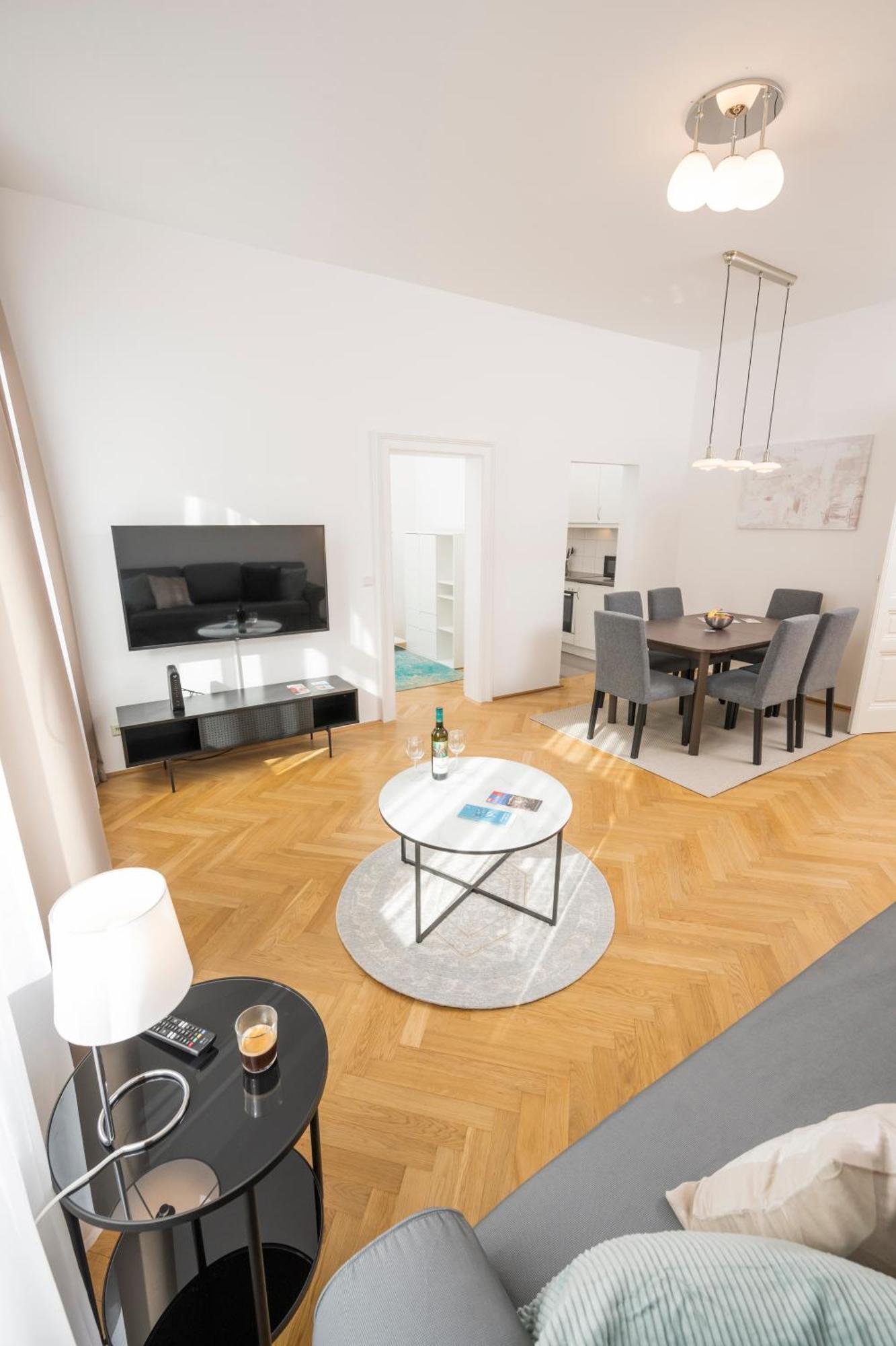 Luxury Suites Liechtenstein Vienna Exterior photo